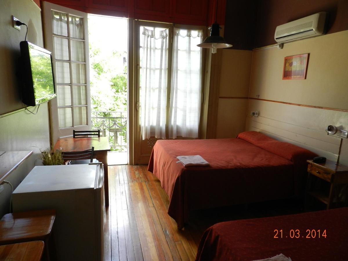 Hotel De La Rue Buenos Aires Bilik gambar